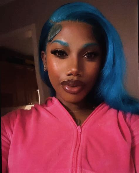 Bri Trini | 💙😌 | Instagram