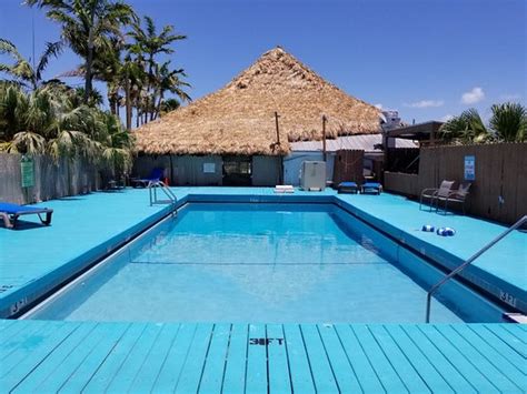 LOOE KEY REEF RESORT (Ramrod Key) - Resort Reviews, Photos, Rate ...