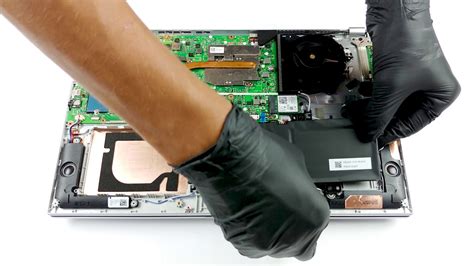 Inside ASUS VivoBook 15 F512 (X512) - disassembly and upgrade options ...