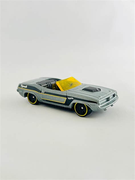 PLYMOUTH BARRACUDA - GREY - Its Fun