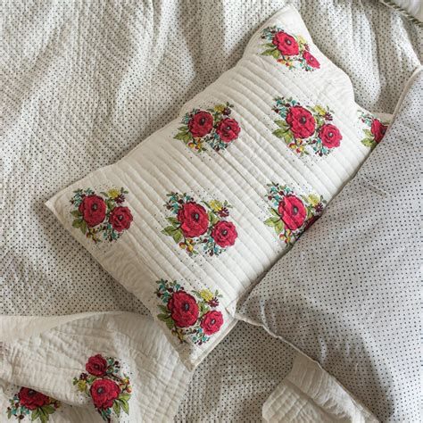 White Kentish Rose Hand Block Print Cotton Quilt Set - Double Bed Queen ...