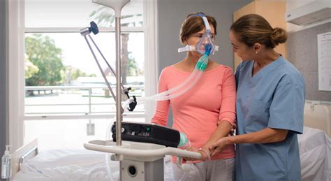 Astral™ 100 non-invasive and invasive life support ventilator | ResMed