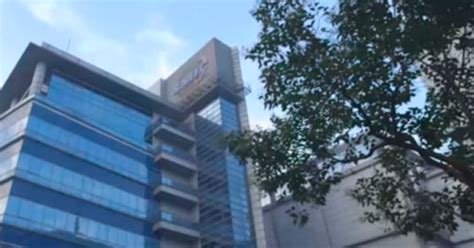 中 최대 파운드리 업체 SMIC, 삼성 출신 양몽송 부사장 COO 선임 - 조선비즈