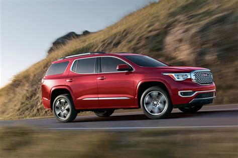 Used 2017 GMC Acadia Review & Ratings | Edmunds