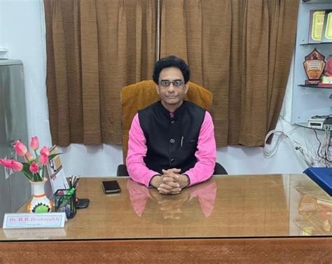 Ghulam Nabi Azad College of Social Work, Pusad.