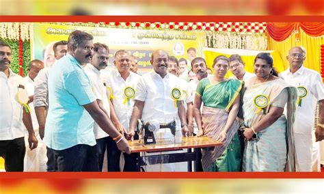 தூத்துக்குடி புதுக்கோட்டை வியாபாரிகள் சங்க ஆண்டு விழாவில் நலத்திட்ட ...