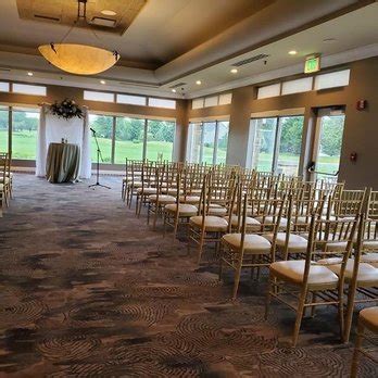 EAGLE BROOK COUNTRY CLUB - Updated December 2025 - 12 Photos & 18 ...