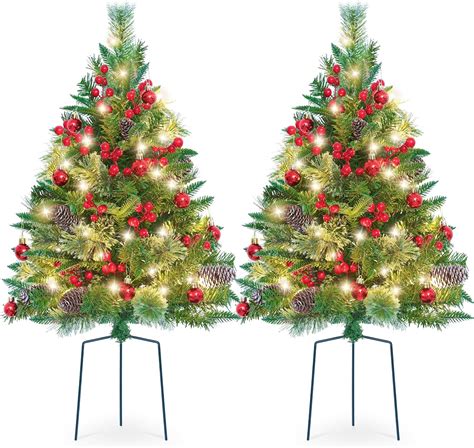 Amazon.com: Set of 2 Outdoor Pathway Christmas Trees, 30” Battery ...