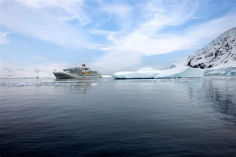 Best Arctic Cruises 2026: Explore the Stunning Arctic Region