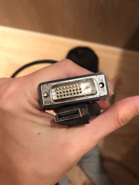 《求救》Dell U2417h 如何接線 - Mobile01