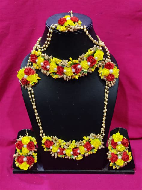 Multicolour Flower Jewellery Set for Haldi Baby Shower Mehndi Godbhara ...