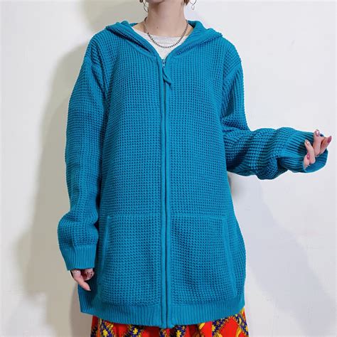 Blue zip up knit foodie | LEMON