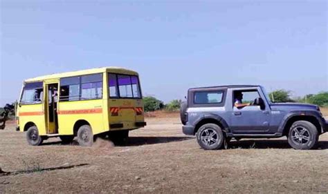 WATCH 4×4 Magic in This Mahindra Thar vs School Bus Tug of War Match ...