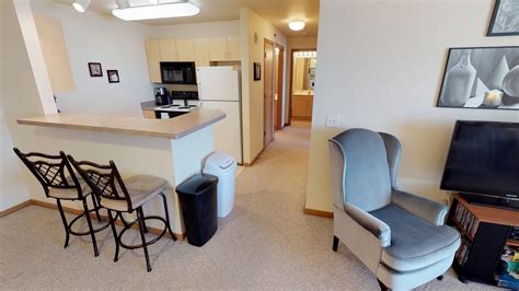 University Heights Apartments | Madison Campus & Downtown Apartments