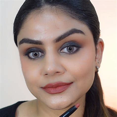 Glam Up with These Mother's Day Party Makeup Looks – Faces Canada