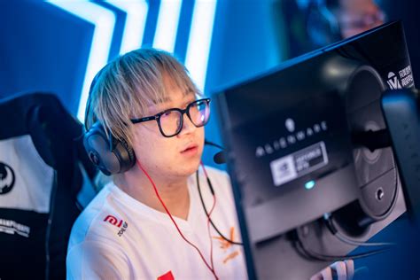 Rare Atom send Lynn Vision home - Dust2.in