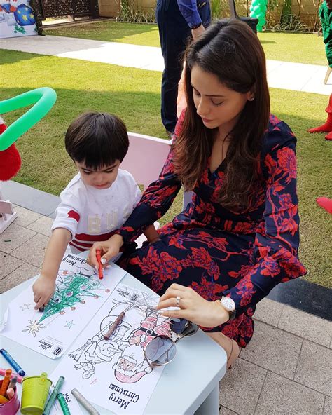 Aamna Sharif birthday: The TV actress is a doting mother to her four ...