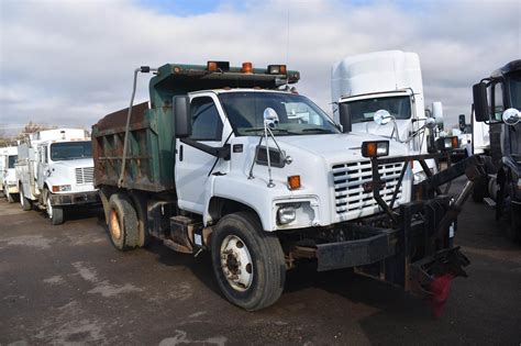 2005 GMC TopKick C7500 Single Axle Dump Truck - Caterpillar 250HP, 5+2 Speed Manual, 10' Dump ...