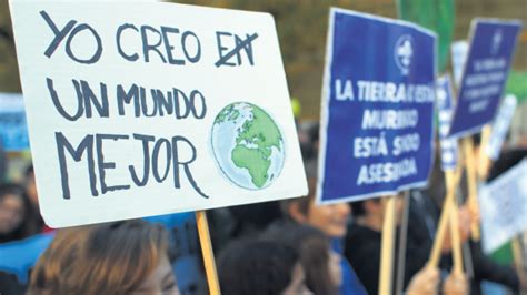 El PEN Català impulsa un manifiesto del "mundo de las letras" para ...