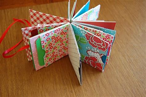 Scrapbooking Mini Albums Tutorials 的图像结果