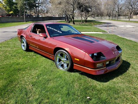 1989 Chevrolet Camaro Iroc-Z | Showdown Auto Sales - Drive Your Dream