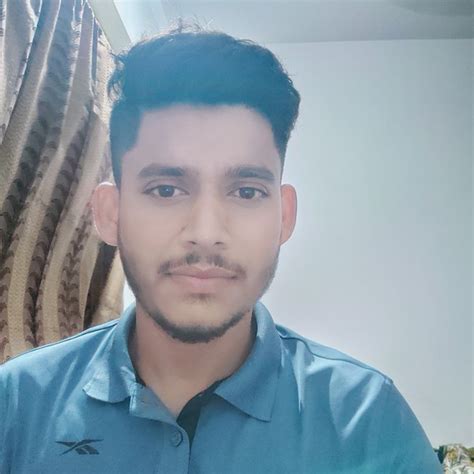 Ritesh - Maths teacher in Kota - ₹300/h