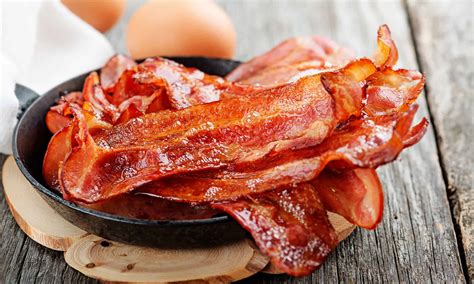 Can Dogs Eat Bacon Safely? What Are the True Risks? - A-Z Animals