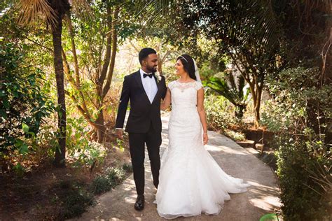 10 Fabulous Christian Dress Ideas for the Beautiful Bride!