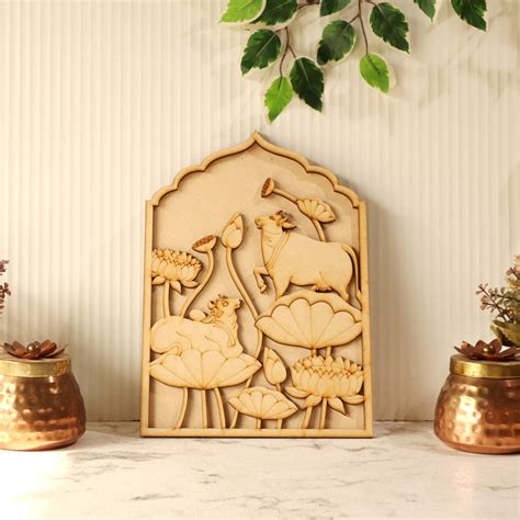 Pre Mark Jharokha Frame with Pichwai Cows and Lotus Cutouts – Handilane