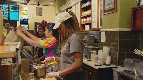 Chicago’s Summer Jobs Program Provides More Than a Paycheck | Chicago ...