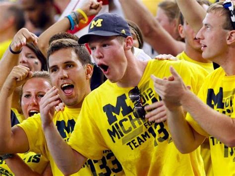 Consumer confidence misses expectations | Business Insider India