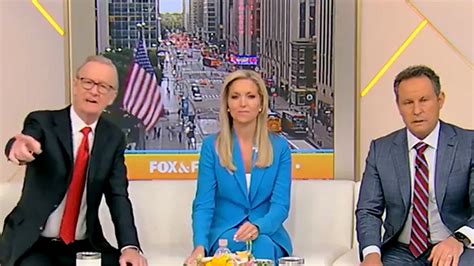 Donald Trump Thinks Taylor Swift Will Lose Fans Over Kamala Harris ...