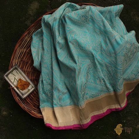 Ferozi Blue-Off White Pure Katan Silk Banarasi Handloom Saree - Tilfi