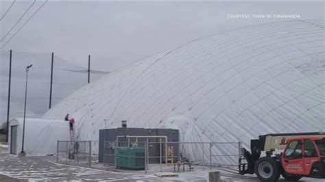 Paddock Chevrolet golf dome goes back up | wgrz.com