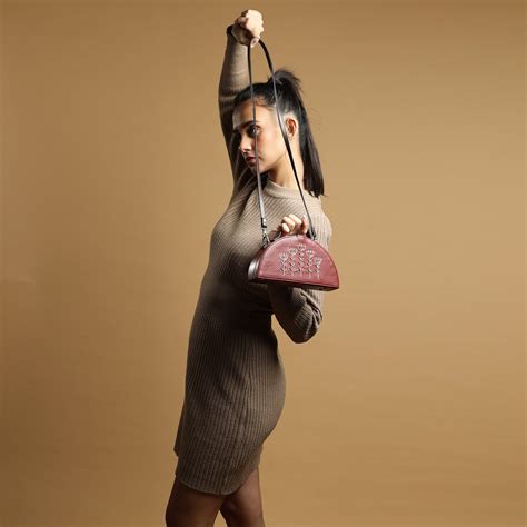 Dabka Hand Embroidered Bags – GoneCase