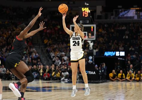 Maryland Terrapins Womens Volleyball vs. Iowa Hawkeyes, Xfinity Center ...