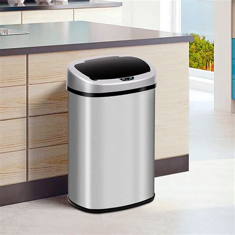 Black Kitchen Garbage Can