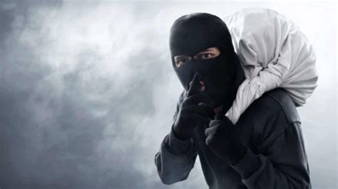 Portuguese proverb of the day: 'A thief who robs a thief has a hundred ...
