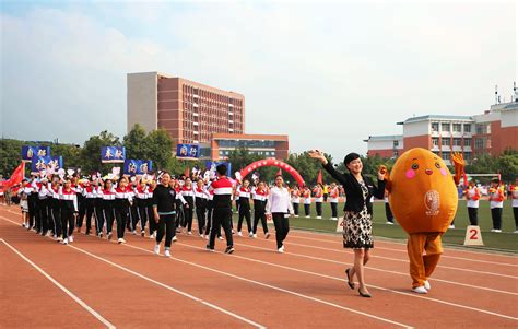 福州职业技术学院志愿者亮相第八届丝绸之路国际电影节
