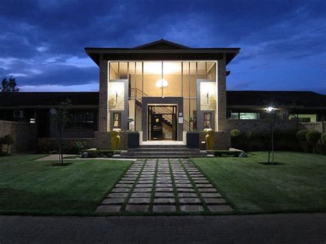 ASHWOOD GROENVLEI BOUTIQUE HOTEL (Bloemfontein) - Guesthouse Reviews ...