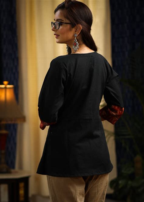 Black handloom cotton & Ajrakh combination top – Sujatra