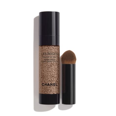 https://www.chanel.com/images/w_0.43%2Ch_0.43%2Cc_crop/f_auto%2Cw_512%2Ch_512/les-beiges-water-fresh-complexion-touch-br22-0-7fl-oz--packshot-default-184826-9561948487710.jpg