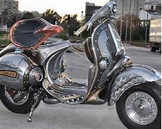Modifikasi Vespa Matic by Foto Modifikasi Vespa Matic Antik Airbrush Aneh Modifikasi Vespa Matic