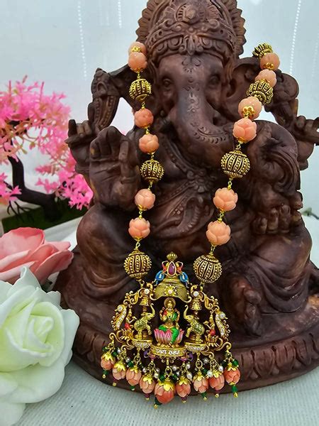 Antique Temple Long Set – HM Sarafa Bazar India Pvt Ltd