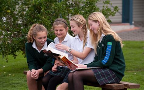 《新西兰教育手册》（36）: 升入中学 | 新西兰毛传媒