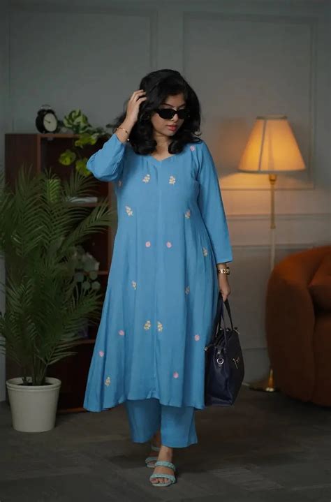 Kriti Embroidered Cotton Co-ord Set – Ruffleberry