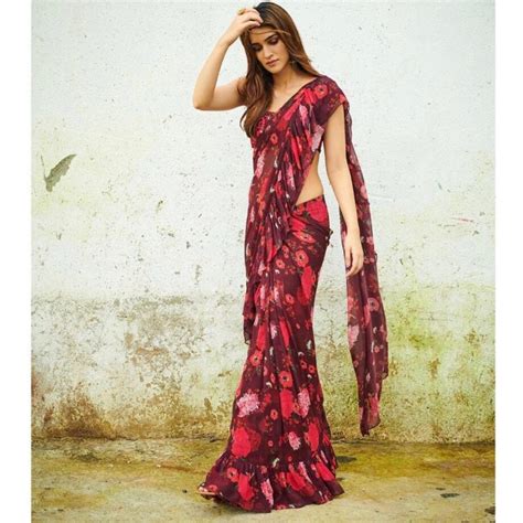 Ripples of Ruffled Sarees: Priyanka Chopra to Mira Rajput fond of this ...