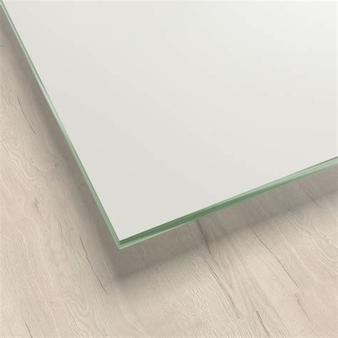 Lackiertes Glas - Weiß mit leichtem Grün-Schimmer 6mm kaufen