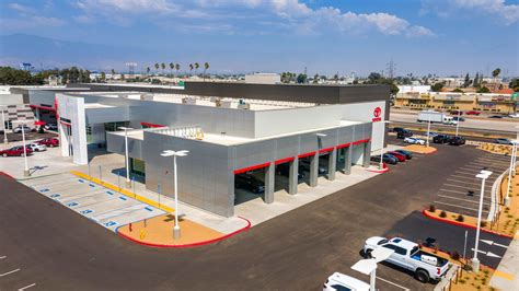 Toyota San Bernardino – Pence Construction