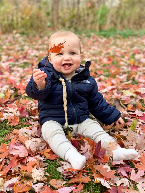 Fall Baby Names: 80 Autumnal Choices for Little Boys and Girls